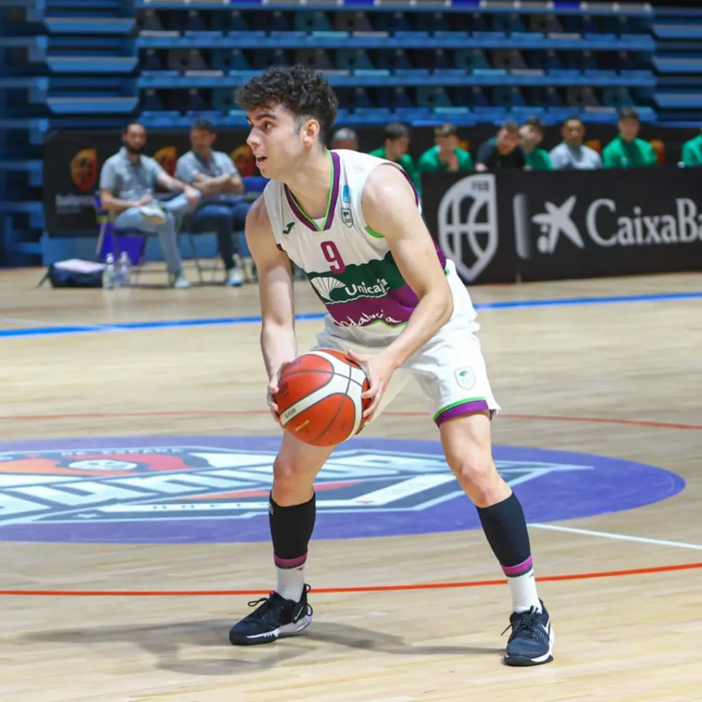 El Coto Córdoba ficha al base Javi Luque, otro ex del Unicaja attachment 64d348b5e8f8ec128ca34765