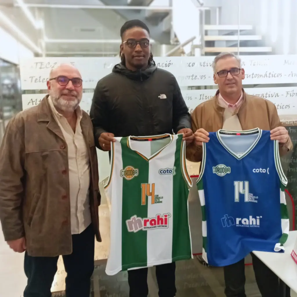El Coto Córdoba pone el broche a su plantilla con el fichaje del pívot francés Nanzif Indau attachment 65685a59cd04aa581db85dea