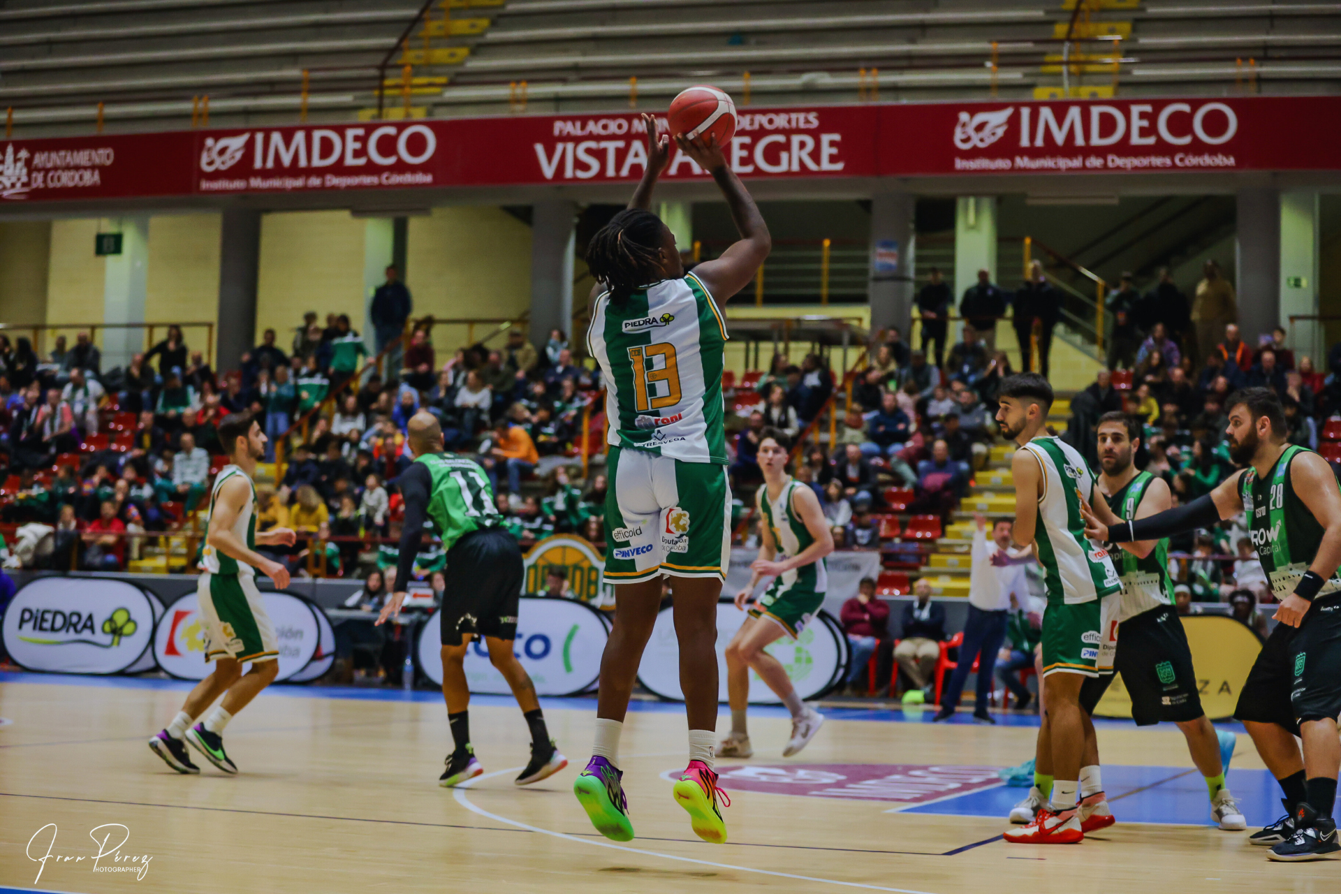 El Coto Córdoba alarga su racha de victorias ante el Growup Capital San Fernando Nanzif Indau debutando en Vista Alegre. Foto Fran Pérez.