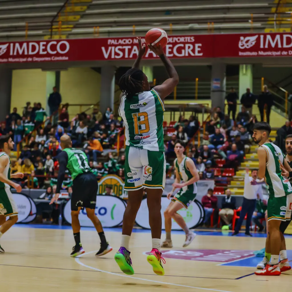El Coto Córdoba alarga su racha de victorias ante el Growup Capital San Fernando attachment 656daa84f2fe822fabcc49ab