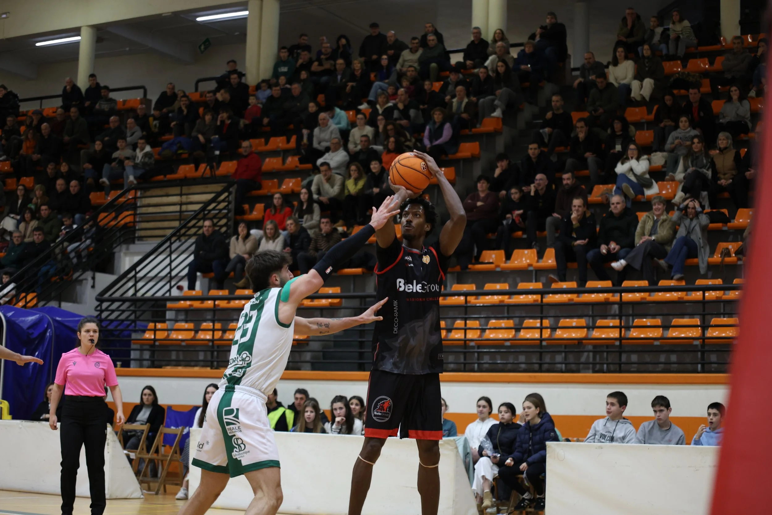 CCB PIERDE 81-72 EN AZPEITIA ANTE BIELE ISB 9X3A0161