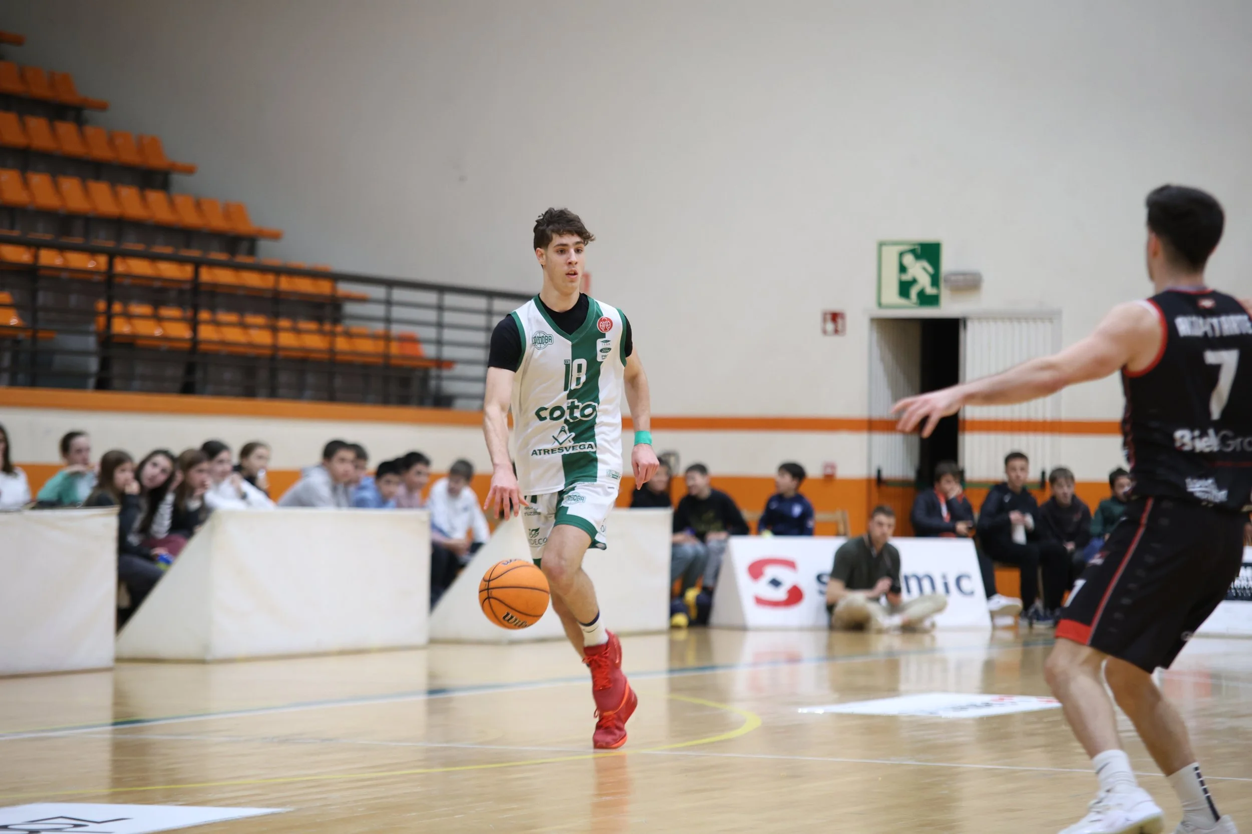 CCB PIERDE 81-72 EN AZPEITIA ANTE BIELE ISB 9X3A0205