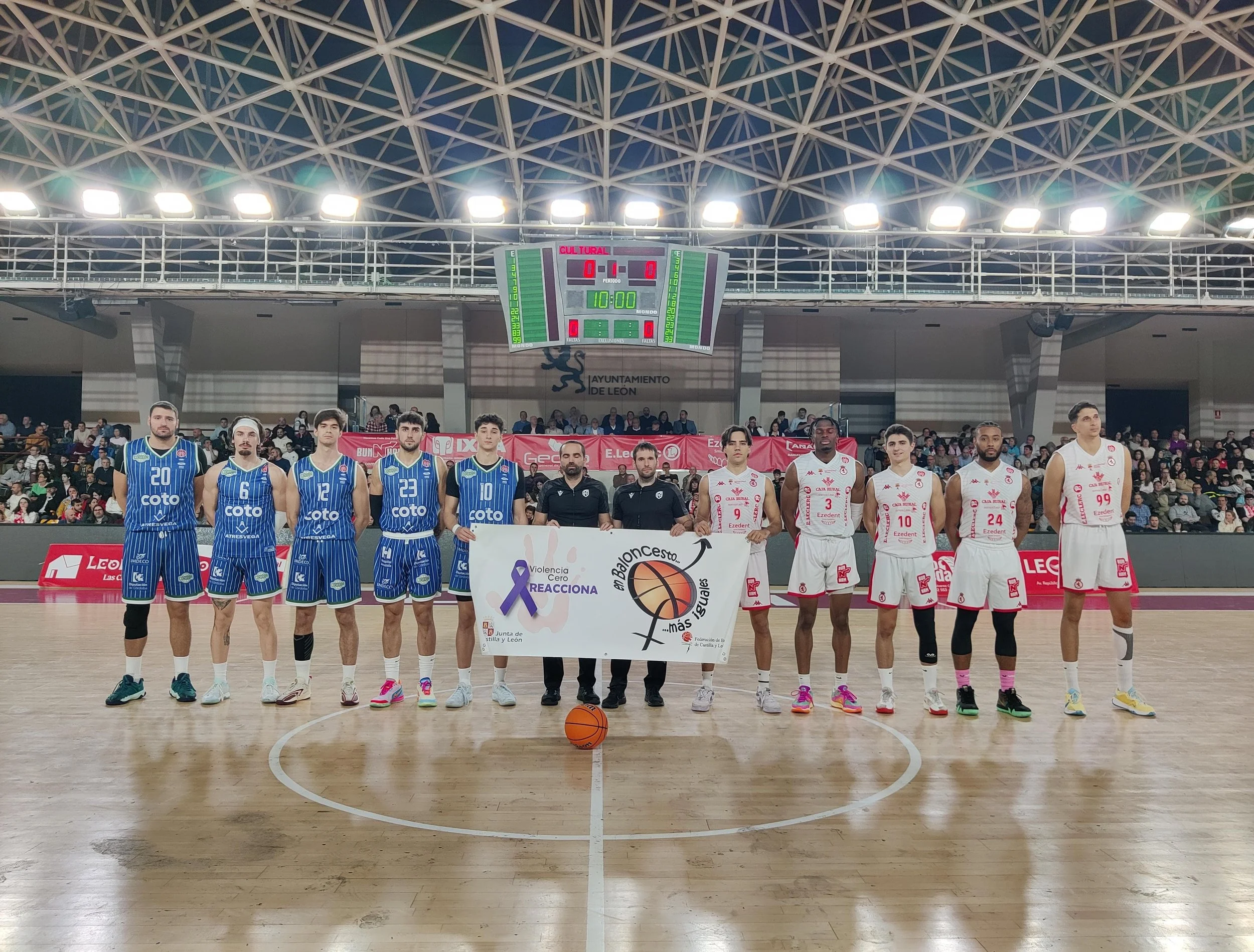 Homenaje vs la violencia de género y a favor de la igualdad. Foto: Víctor. 