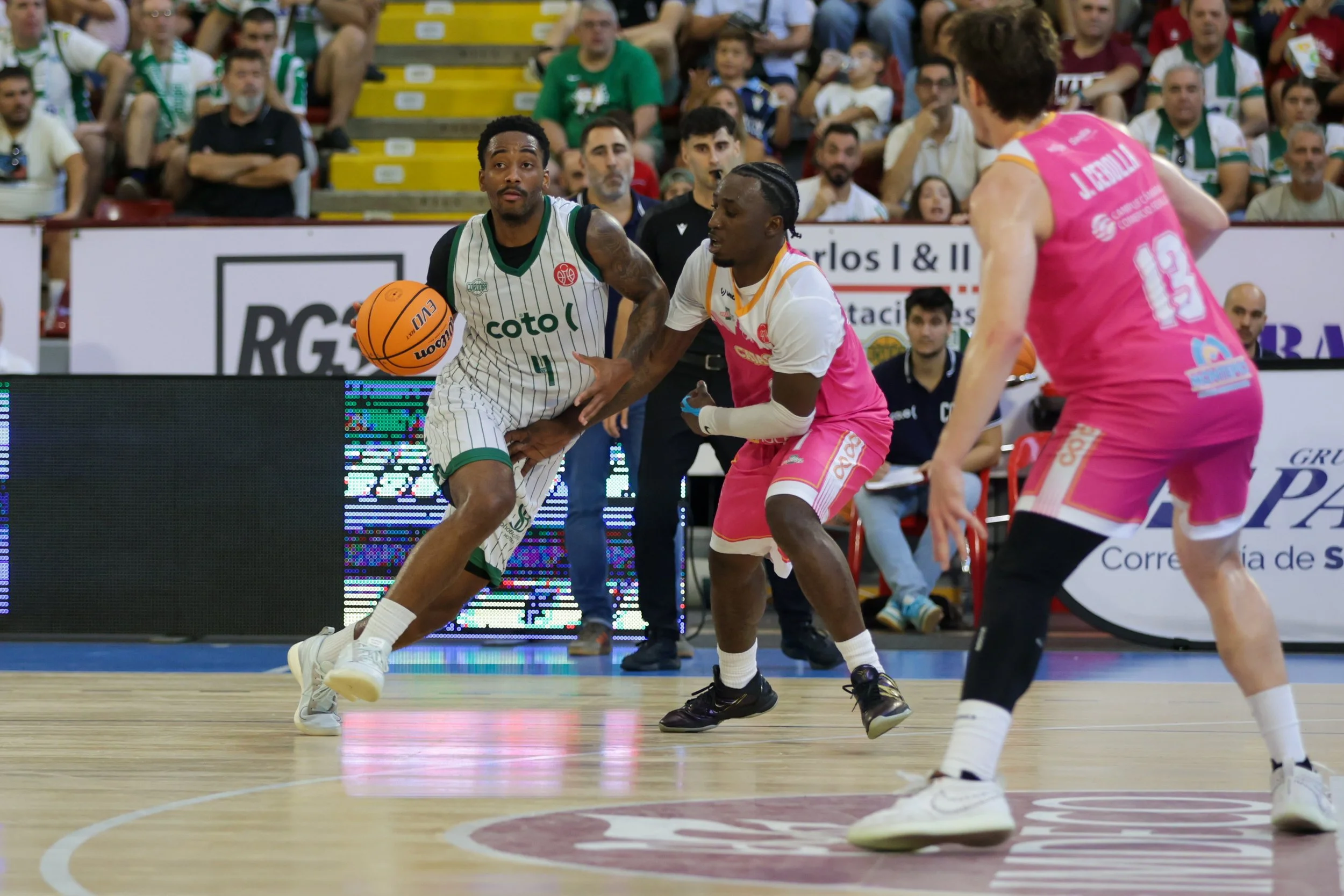CCB VENCE 75-69 EN EL SEGUNDO DUELO DE COPA ANTE CAJA 87 1000310773